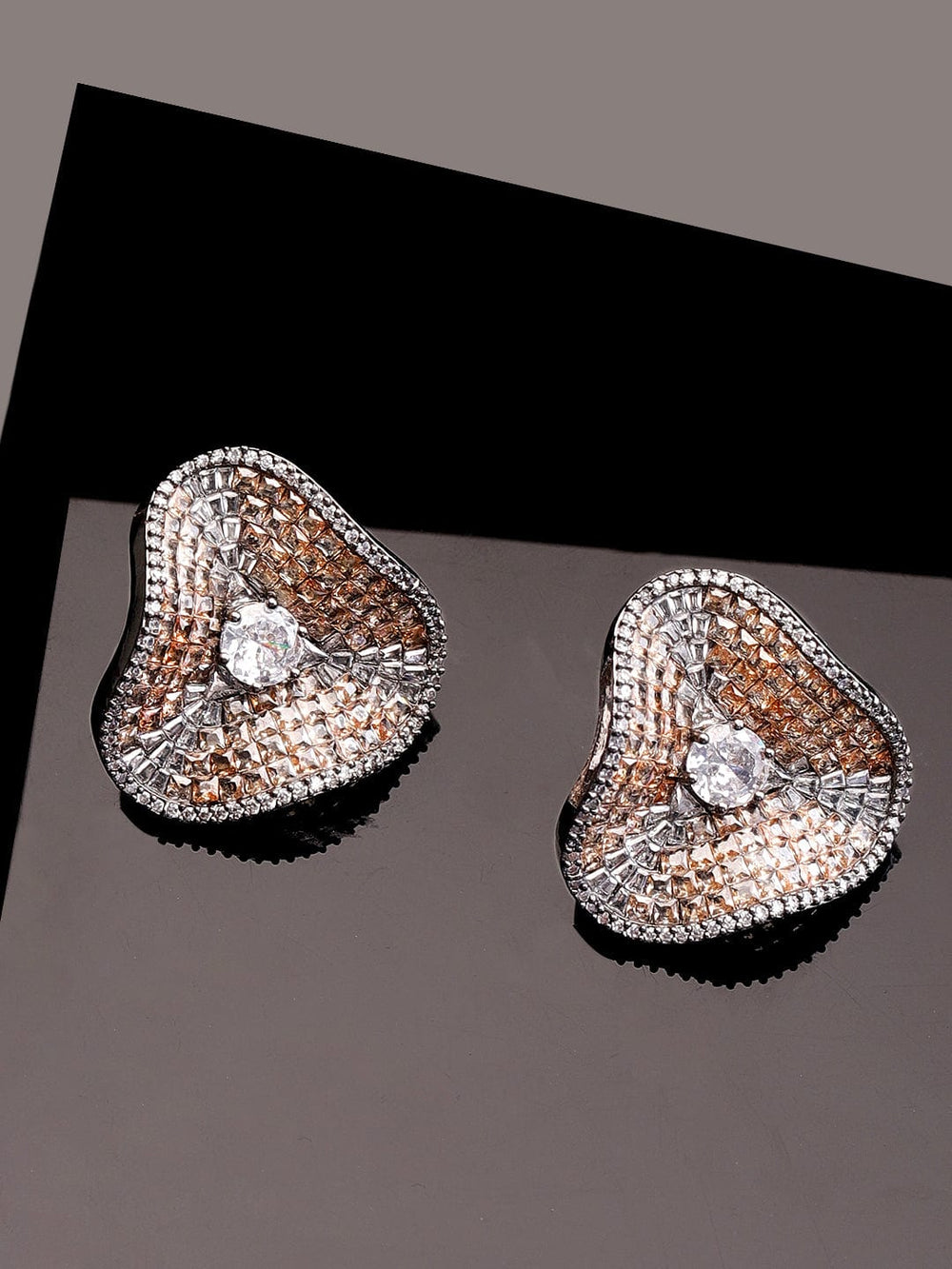 Rubans Black Rhodium plating Champagne Zirconia pave Setting Organic Stud Earrings Earrings