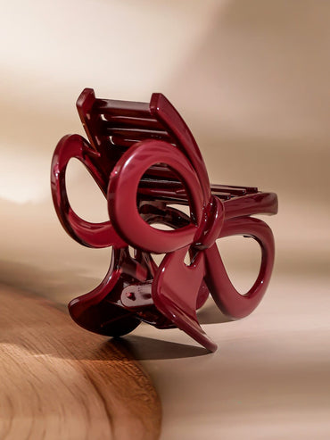 Rubans Chic Burgundy Glossy Butterfly Design Hair Claw Clip for Stylish Hold Hair Accessory