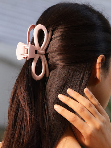 Rubans Elegant Glossy Baby Pink Bow Design Hair Claw Clip for a Chic & Secure Hold Hair Accessory