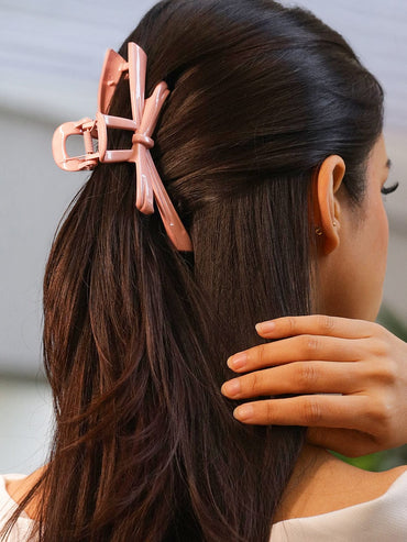 Rubans Elegant Glossy Pink Bow Design Hair Claw Clip for a Chic & Secure Hold Hair Accessory