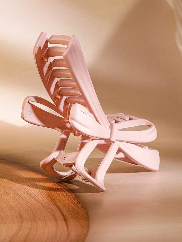 Rubans Elegant Pastel Pink Glossy Bow Design Hair Claw Clip for Stylish & Secure Hold Hair Accessory