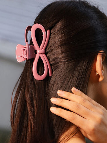 Rubans Elegant Pink Glossy Bow Design Hair Claw Clip for Stylish & Secure Hold Hair Accessory
