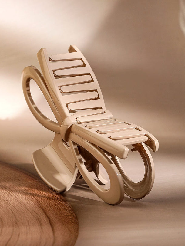 Rubans Glossy Beige Bow Design Hair Claw Clip for Elegant & Secure Styling Hair Accessory
