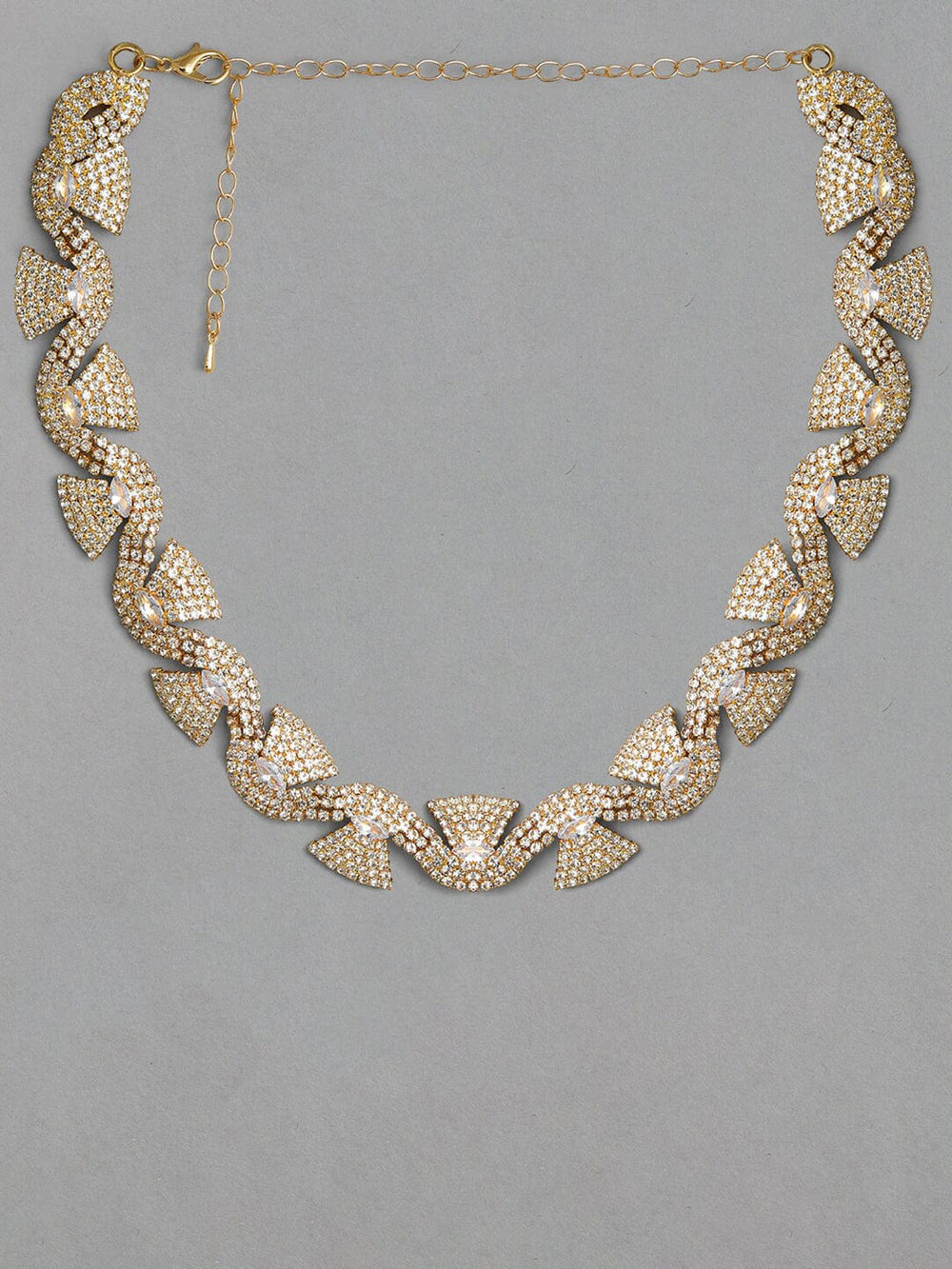 Rubans Gold-Toned & White Gold-Plated Handcrafted Necklace Chain & Necklaces