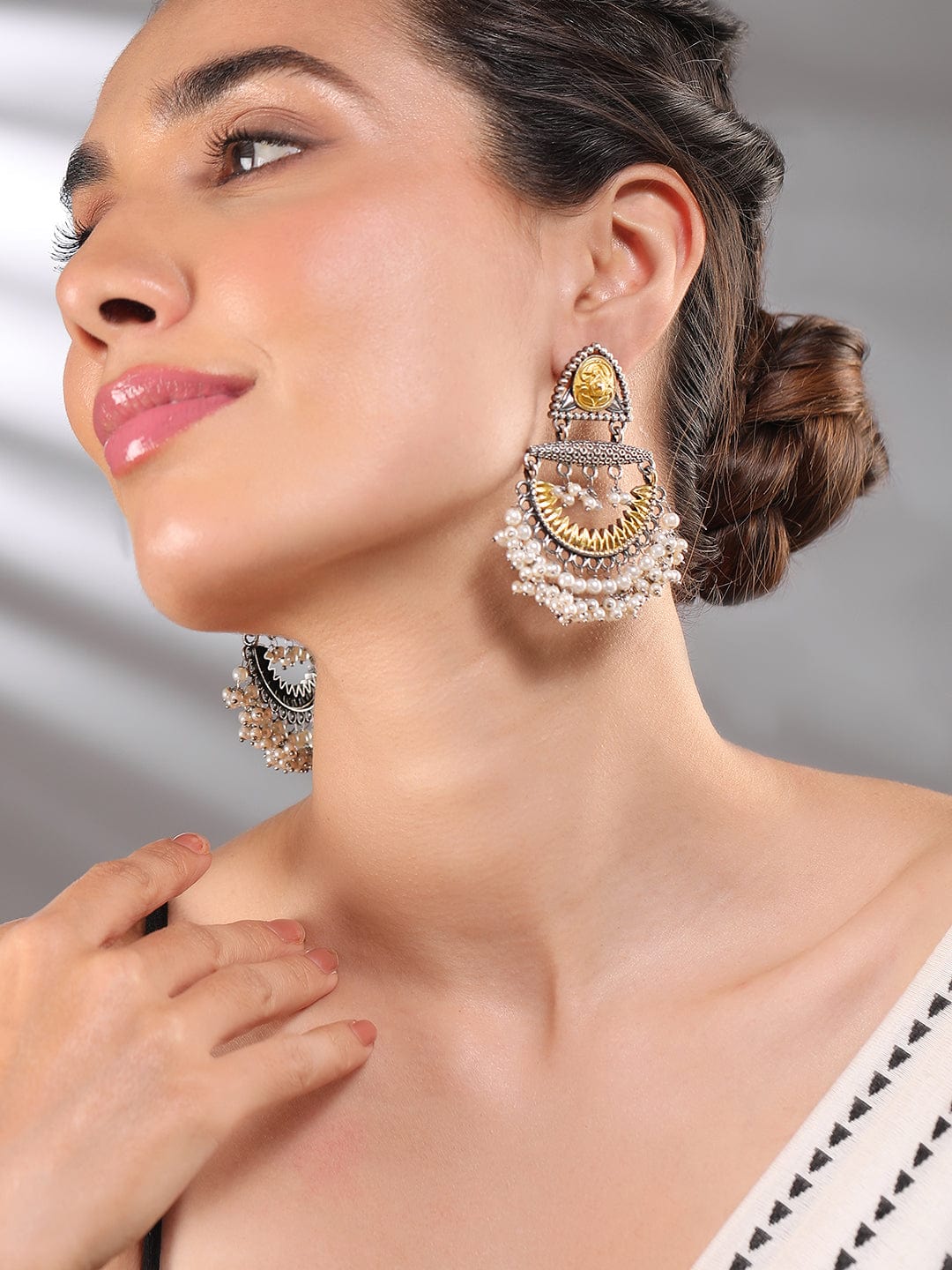 Rubans Oxidised Silver & Gold-Plated Dual-Tone Statement Chandelier with Pearl Drops Chandelier Earrings