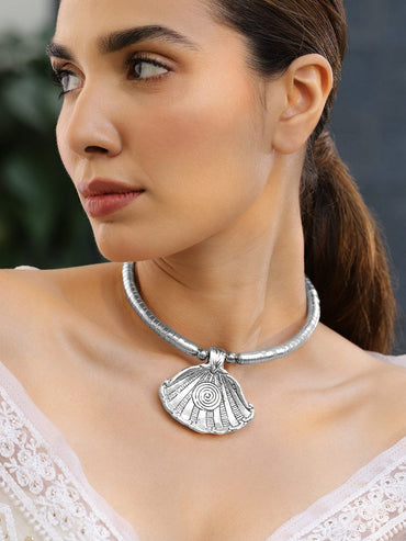 Rubans Oxidized Silver-Plated Shell Design Statement Choker Necklace for Women Necklace and Chains