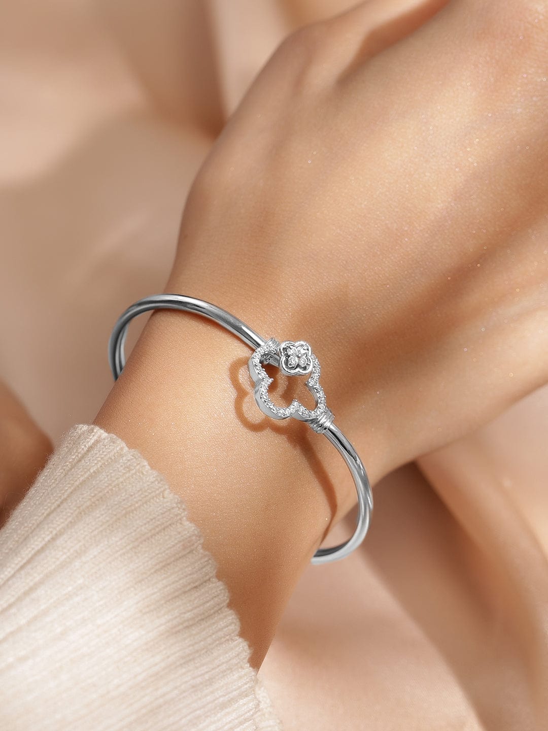 Rubans Rhodium-Plated Crystal Zirconia Studded Clover Motif Sleek Bracelet Wristwear