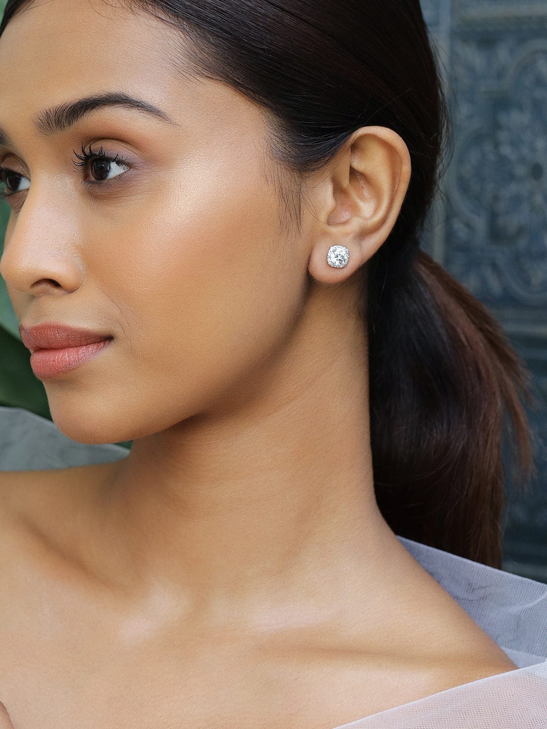 Rubans Rhodium-Plated Round Cubic Zirconia Studded Classic Stud Earrings Earrings