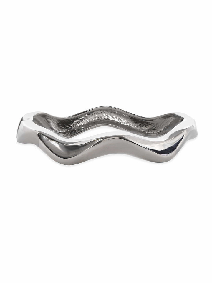 Rubans Rhodium-Plated Wavy Bangle-Style Bracelet for Modern & Elegant Statement Jewelry Wristwear