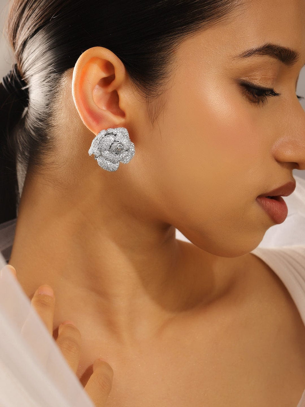 Rubans Rhodium-Plated White Cubic Zirconia Studded 3D Floral Rose Design Stud Earrings Earrings