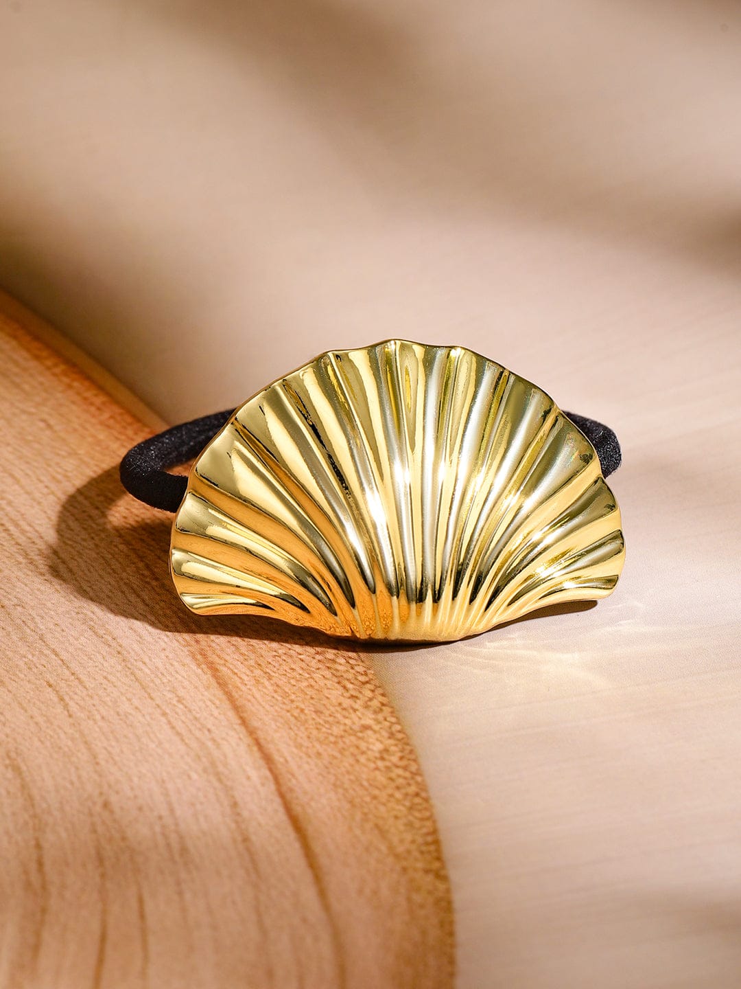 Rubans Set of 2 18K Gold Plated Luxe Bow & Sculpted Shell Design Hair Ties Accessories Hair Accessory