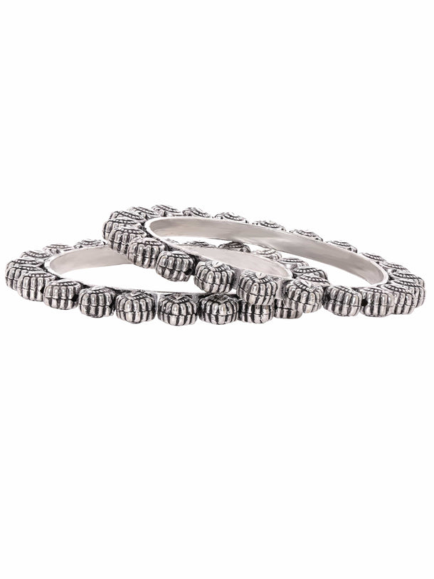 Rubans Set of 2 Exquisite Oxidized Silver-Plated Bangles Bangles & Bracelets