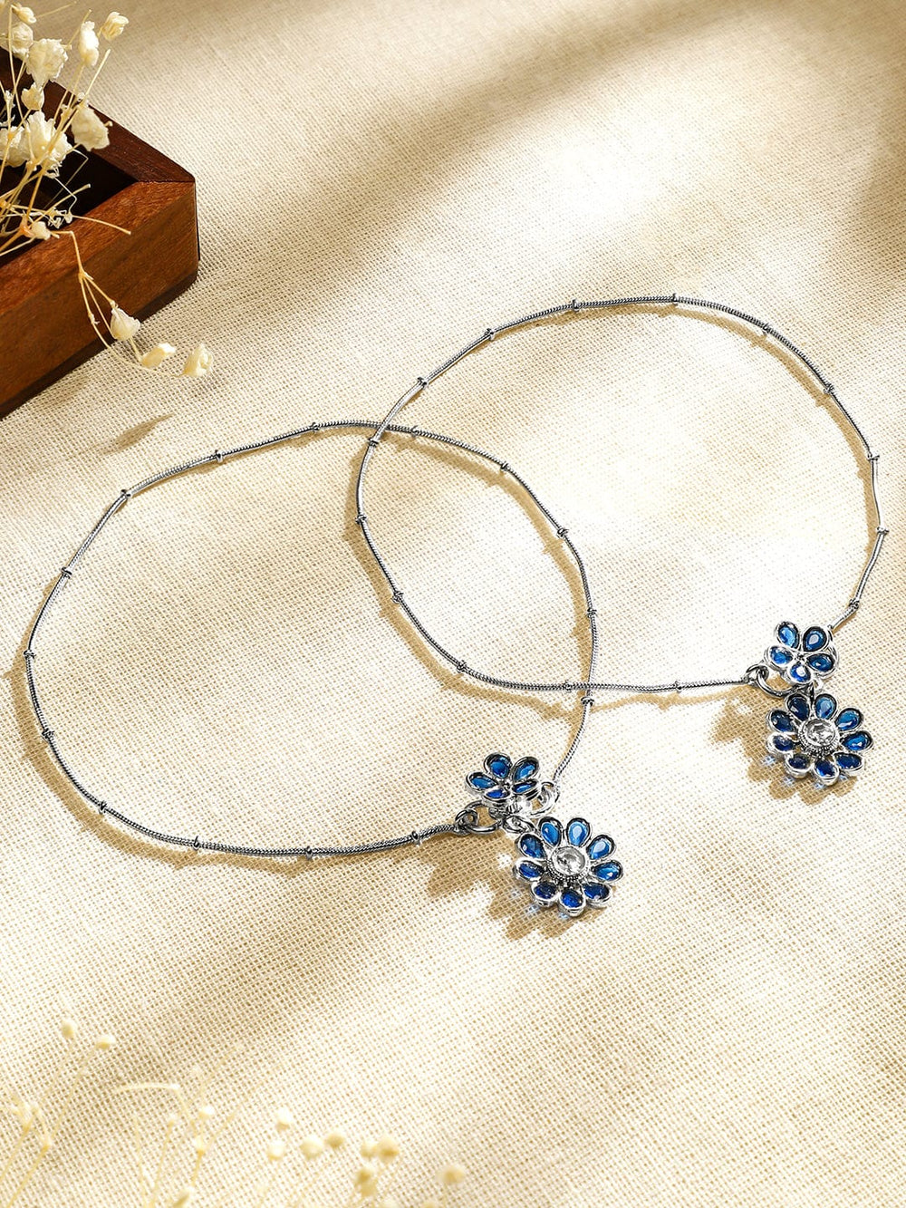 Rubans Set of 2 Oxidised Silver-Plated Blue Kundan Floral Charm Anklets Anklet