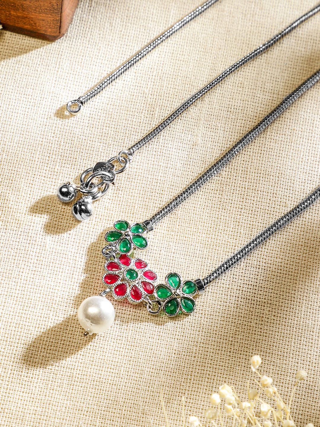 Rubans Set of 2 Oxidized Silver-Plated Ruby Pink & Emerald Green Kundan Floral Anklets with Pearl Accents Anklets