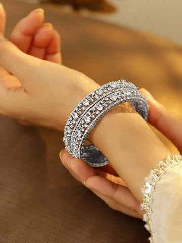 Rubans Set of 2 Rhodium-Plated Cubic Zirconia Studded Elegant Floral Bangles Bangles & Bracelets