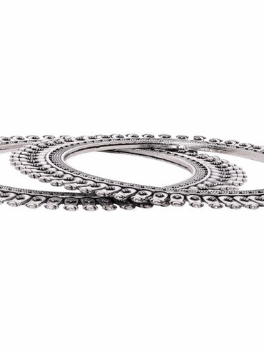 Rubans Set Of 2 Vintage-Inspired Oxidized Silver Plated Bangles Bangles & Bracelets