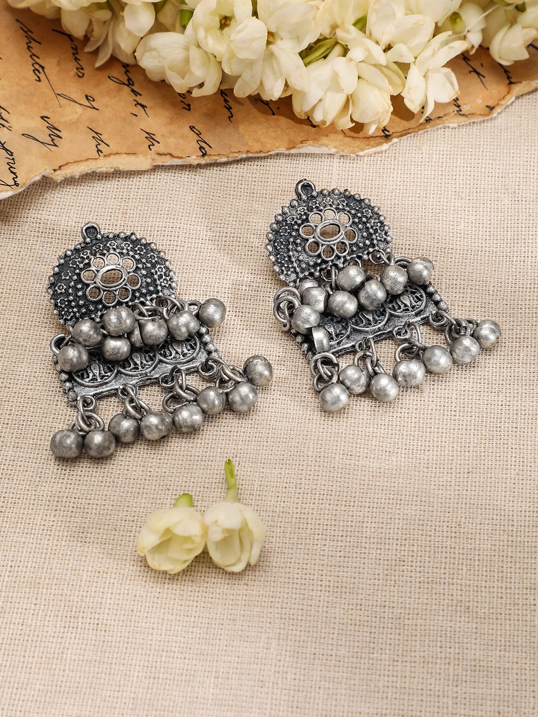 Rubans Silver-Plated Beaded Floral Engraved Oxidized Jewellery Set Necklace Set