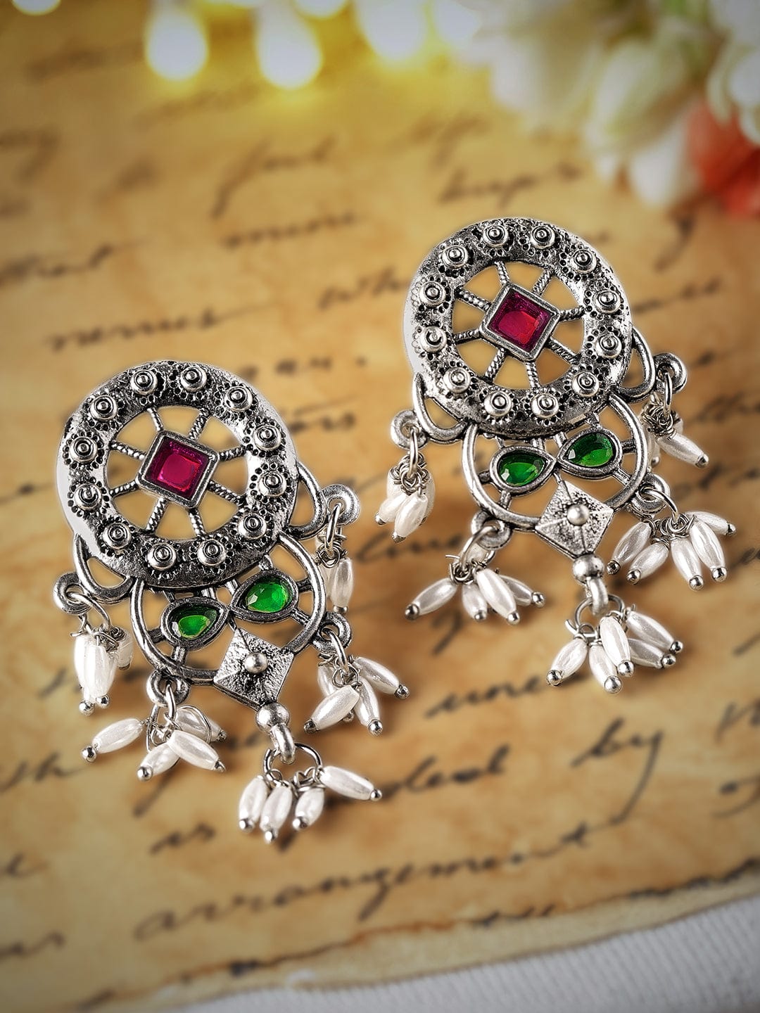 Rubans  Vintage Glamour Oxidized Silver Plated Kempstone Earrings Earrings