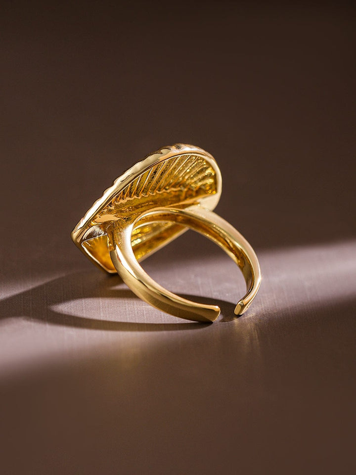 Rubans Voguish 18K Gold-Plated Adjustable Shell Motif Finger Ring Rings