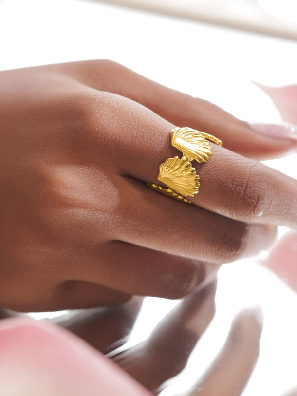 Rubans Voguish 18K Gold-Plated Stainless Steel Tarnish-Free Waterproof Adjustable Shell Motif Ring Rings