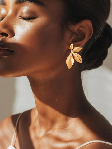 Rubans Voguish 18K Gold Plated Stainless Steel Tarnish Free Waterproof Demi-Fine Leaf Shape Stud Earrings Studs