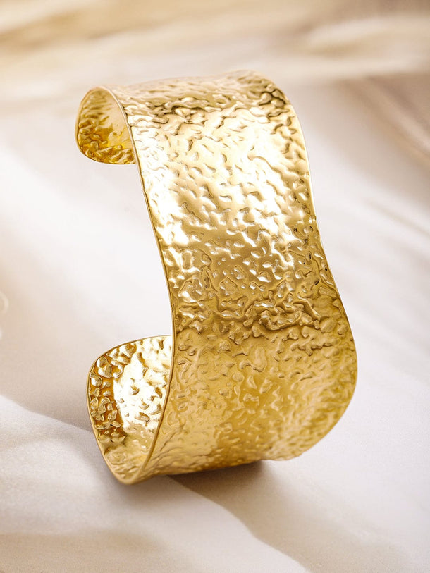 Rubans Voguish 18K Gold Plated Stainless Steel Tarnish-Free Waterproof Hammered Cuff Bracelet Wristwear