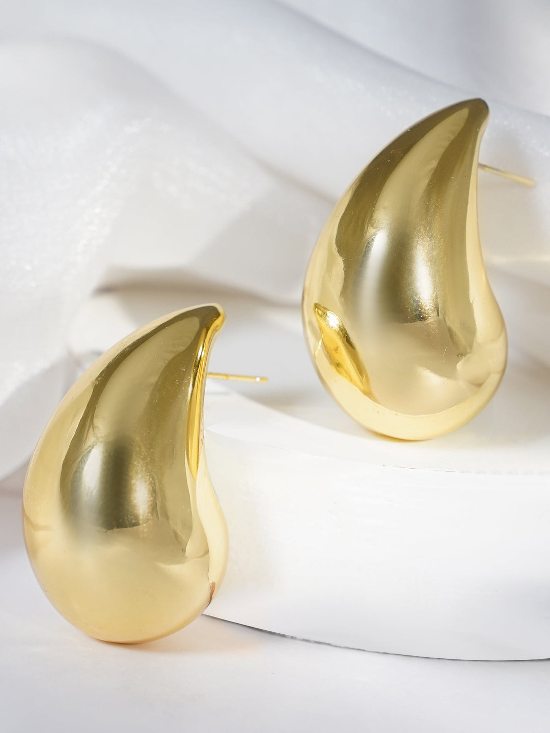 Rubans Voguish 18KT Gold Plated Stainless Steel Anti-Tarnish Hypoallergenic Waterproof Drop Earrings Earrings
