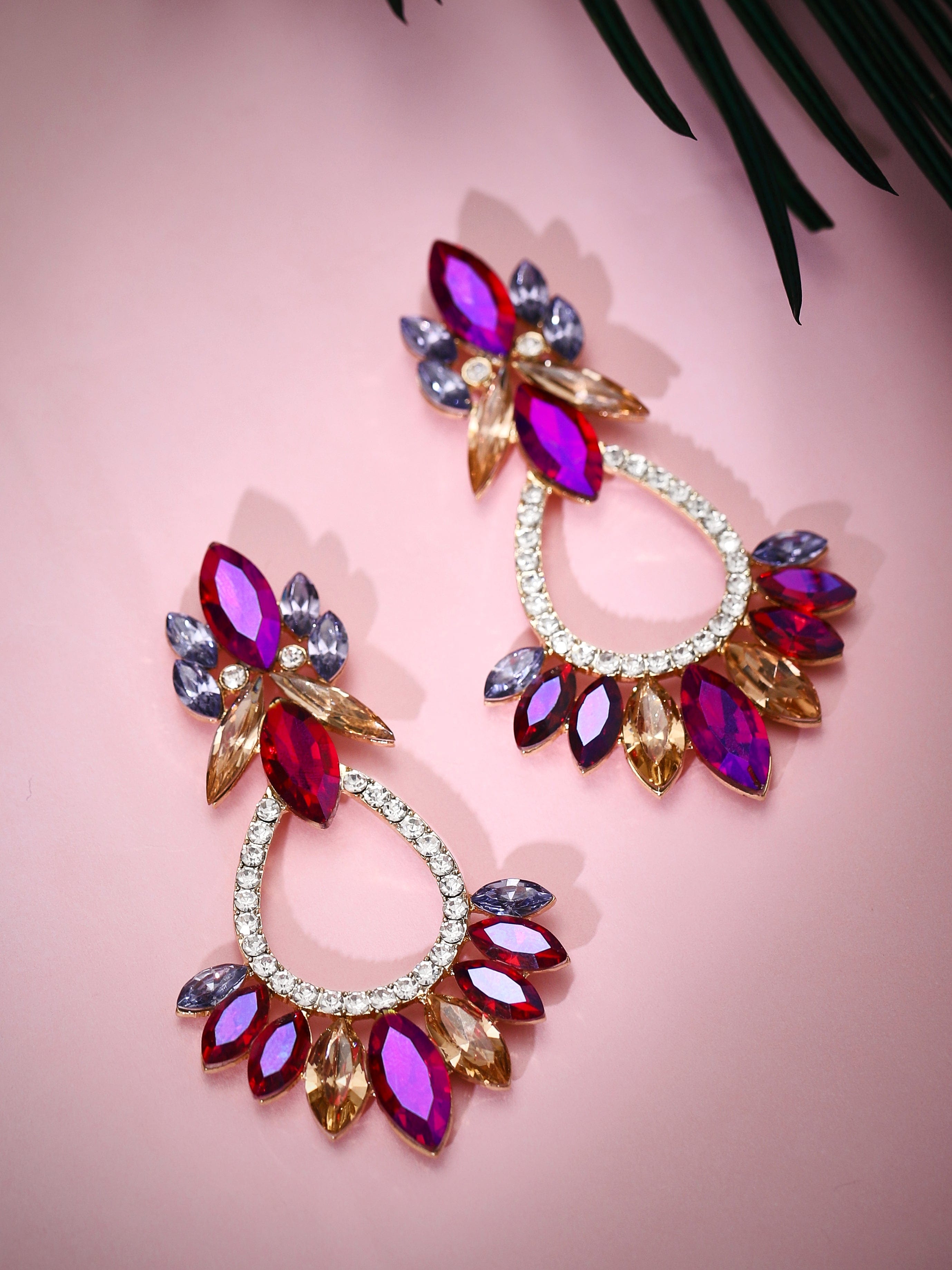 Top more than 77 party wear earrings pics best - esthdonghoadian