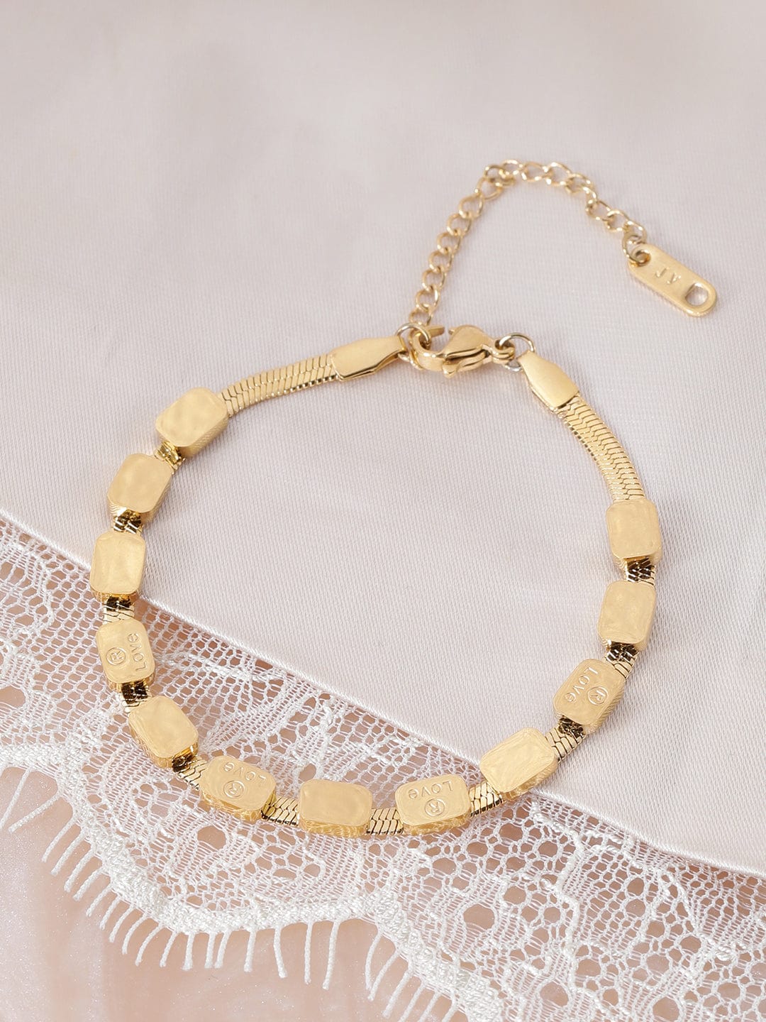 Buy Dew Droplet Pearl Bracelets 22 KT yellow gold (3.25 gm). | Online By  Giriraj Jewellers