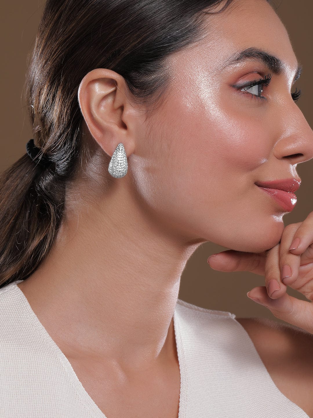 Rubans Voguish Rhodium Plated Sparkling AD & Cubic Zirconia Studded Teardrop Earrings Stud