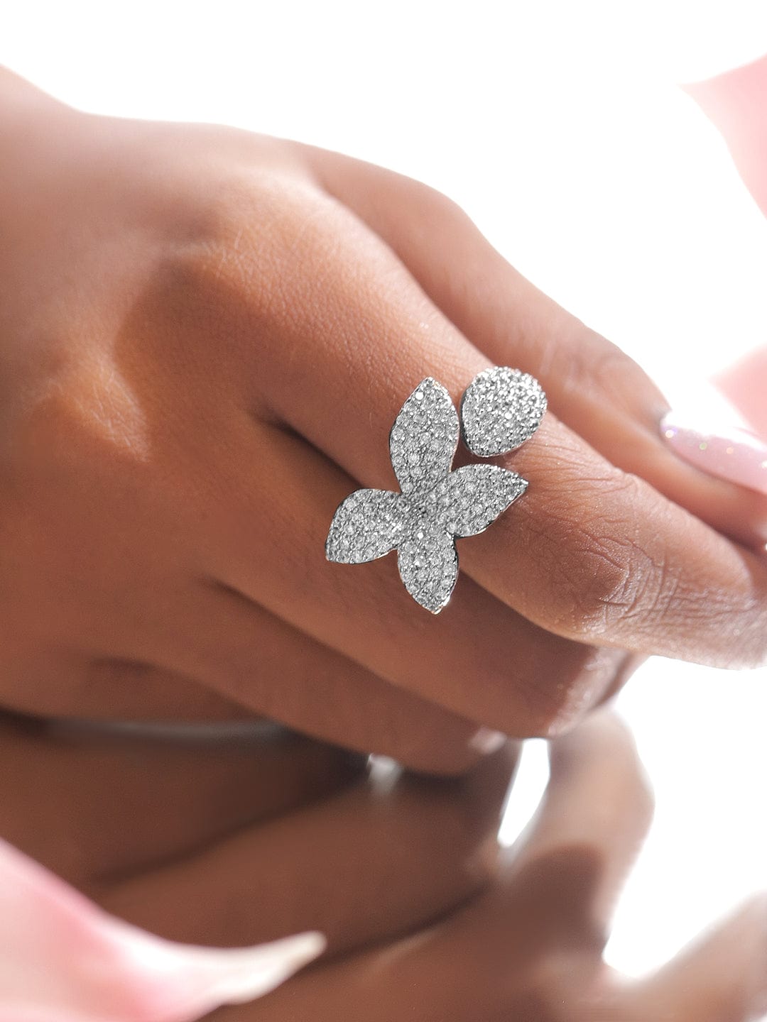 Rubans Voguish Rhodium-Plated Stainless Steel Tarnish-Free Waterproof Cubic Zirconia Floral Adjustable Ring Finger Rings