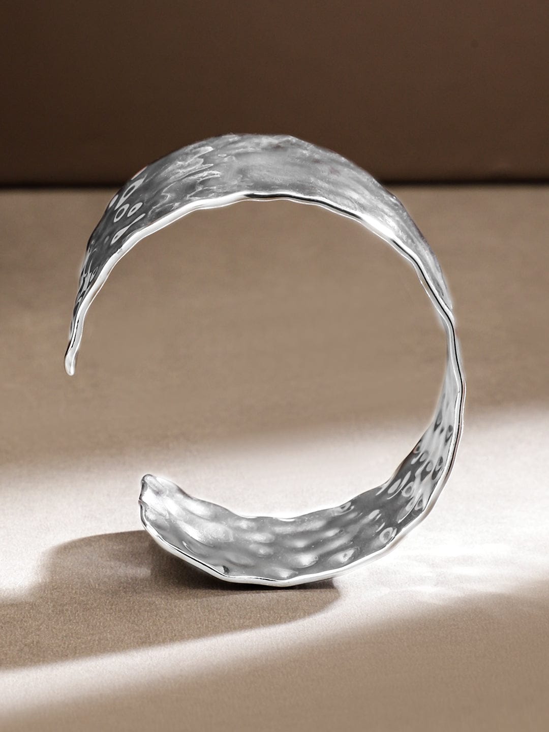 Rubans Voguish Rhodium-Plated Stainless Steel Tarnish-Free Waterproof Hammered Cuff Bracelet Wristwear