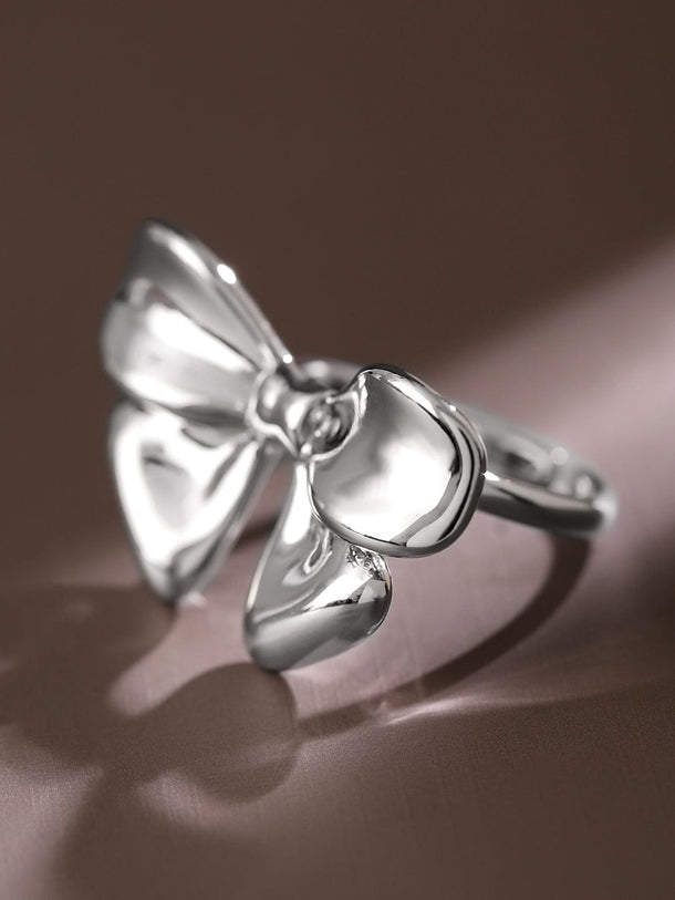 Rubans Voguish Rhodium-Plated Statement Bow Adjustable Ring Rings