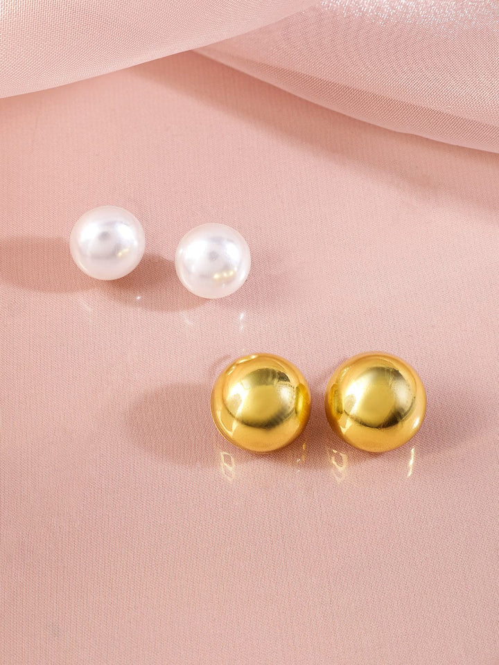 Rubans Voguish Set Of 2 Gold-Plated Circular Pearls Studs Earrings