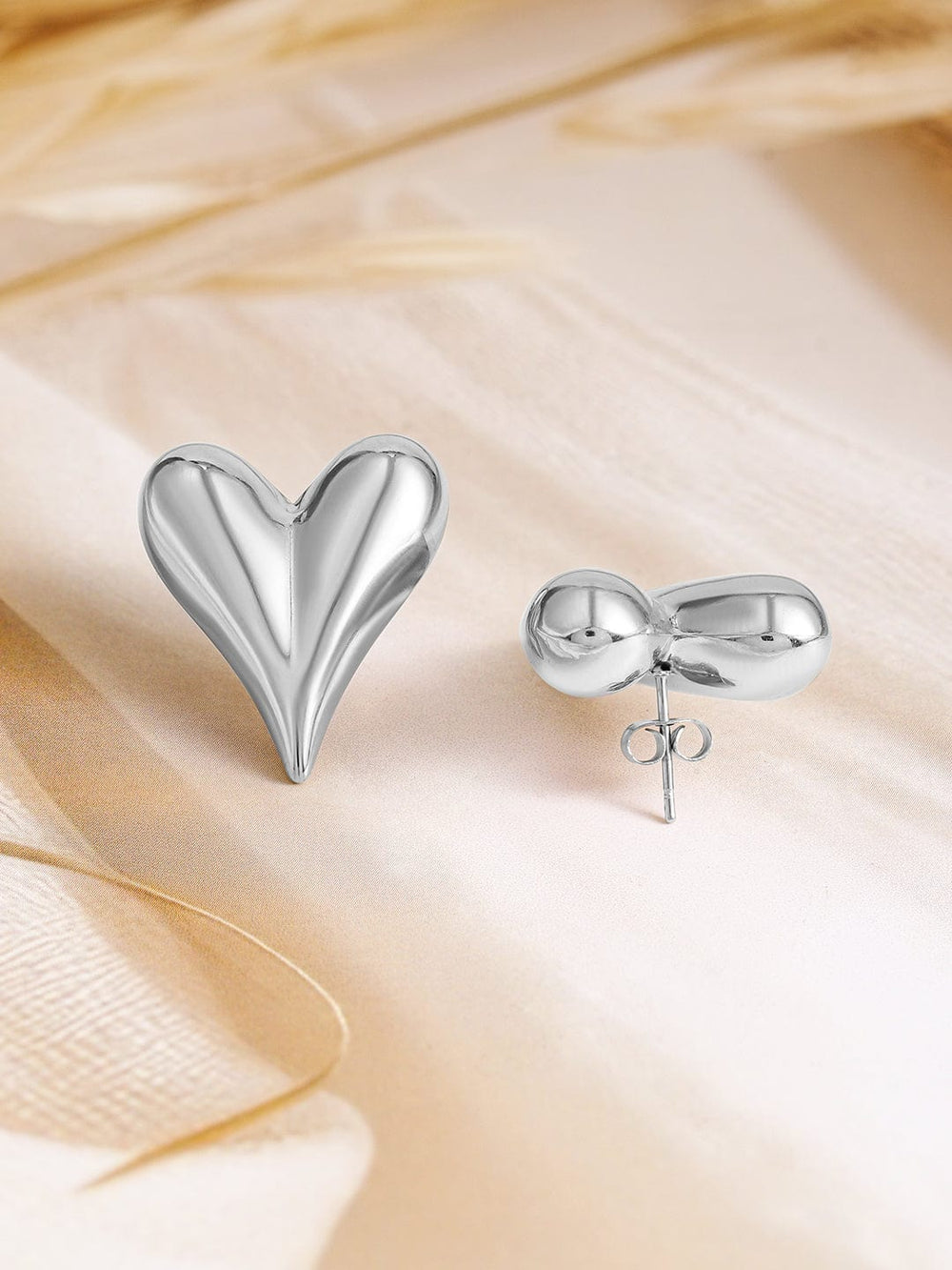 Rubans Voguish Silver-Plated Stainless-Steel Tarnish-Free Waterproof Heart Stud Earrings Earrings