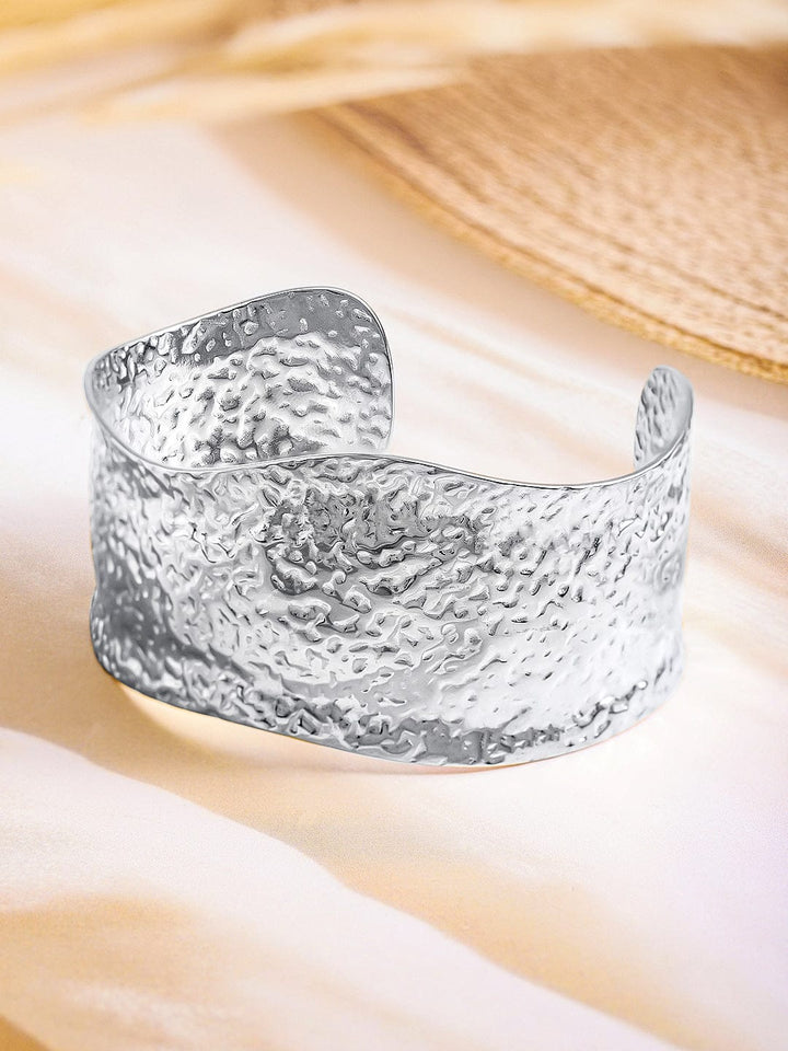 Rubans Voguish Silver Plated Stainless Steel TarnishFree Waterproof Hammered Cuff Bracelet Wristwear