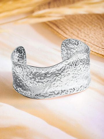 Rubans Voguish Silver Plated Stainless Steel TarnishFree Waterproof Hammered Cuff Bracelet Wristwear