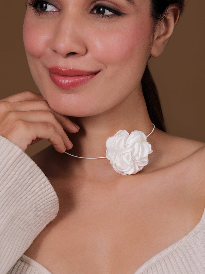 Rubans White Colored Floral Pendant Choker Necklace