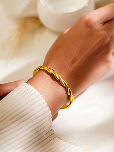 Demifine 18K Gold Plated Stainless Steel Twisted Textured Bracelet