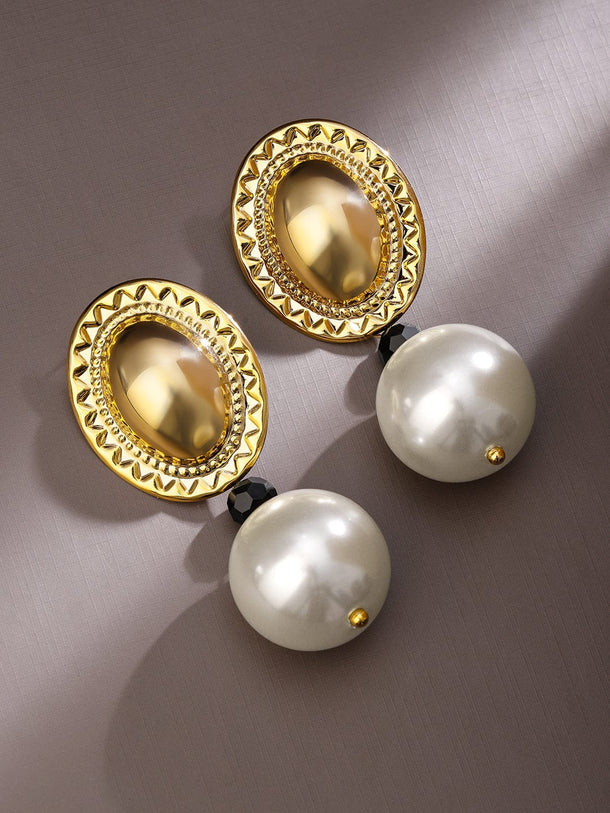 Sparkling Oval Detailing with Pearl Drops Earrings