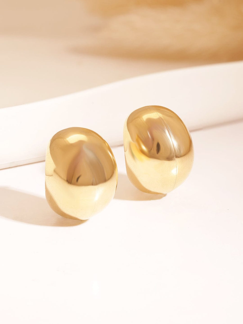 Stainless Steel Rhoduim  Plated Waterproof  tarnish-free  Curve  Drop  Shimmer C-hoop Earrings Hoop Earrings