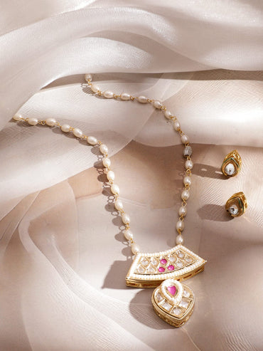 Subtle Spark Pink Kundan Necklace Set Jewellery Set