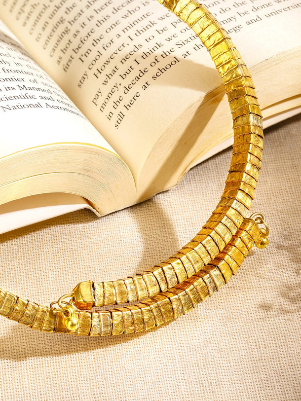 Textured Bold Statement Choker Necklace & Chains