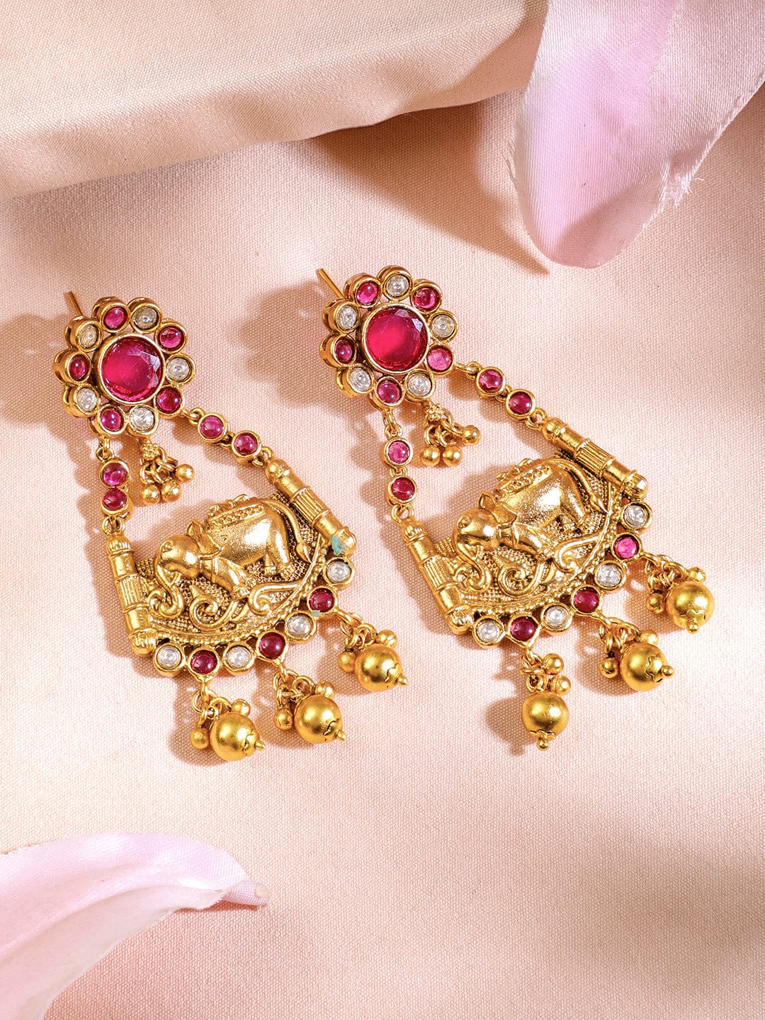 Timeless Glamour 22k Gold-Plated Choker set  Ensemble for Classic Style Necklace set