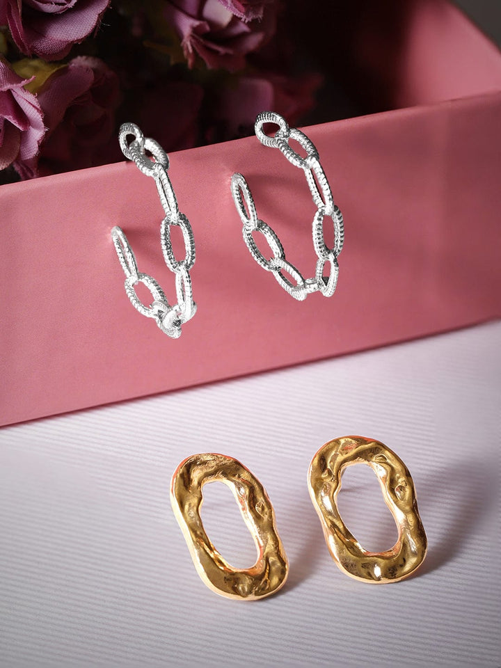 Tokyo Talkies X rubans Set of 2 Interlinked Hoop Shaped Earrings. Earrings