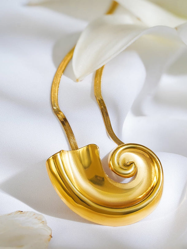 Trendy Shell Charm Statement Necklace Chain Necklace & Chains