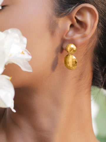 Urban Edge Hammered Finish Gold Earrings Earrings