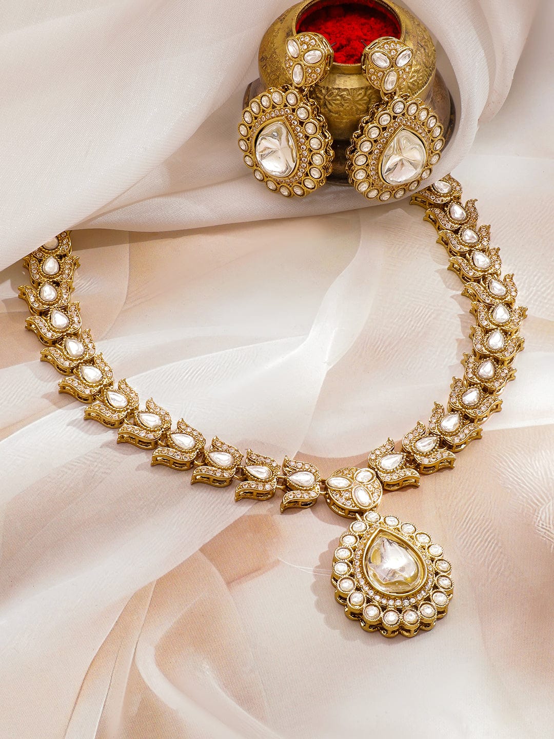 Whispering Lotus with Kundan Necklace Set Jewellery Set