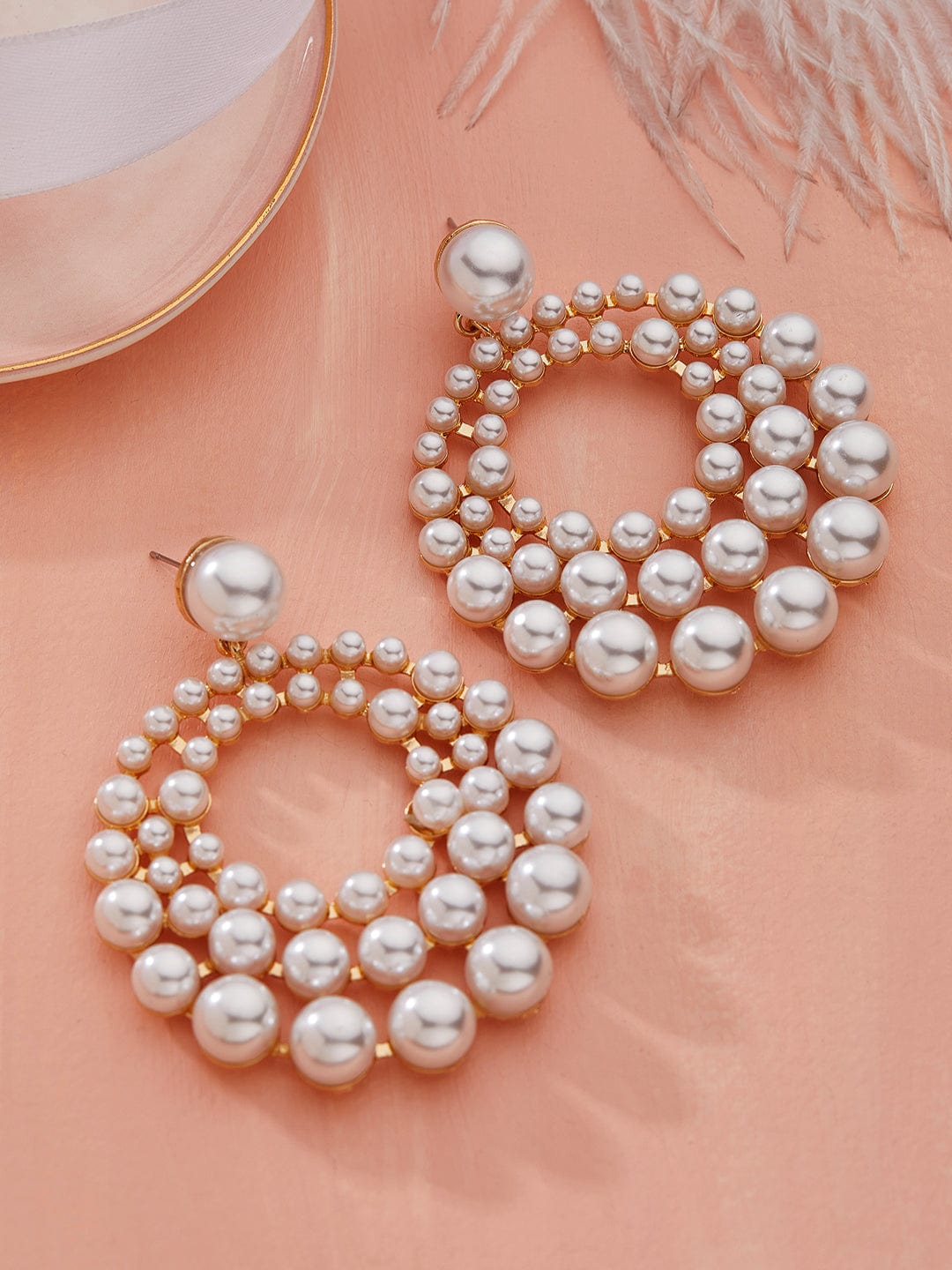 Round 30MM White Pearl Earrings at Rs 250/pair in Delhi | ID: 2849752529633