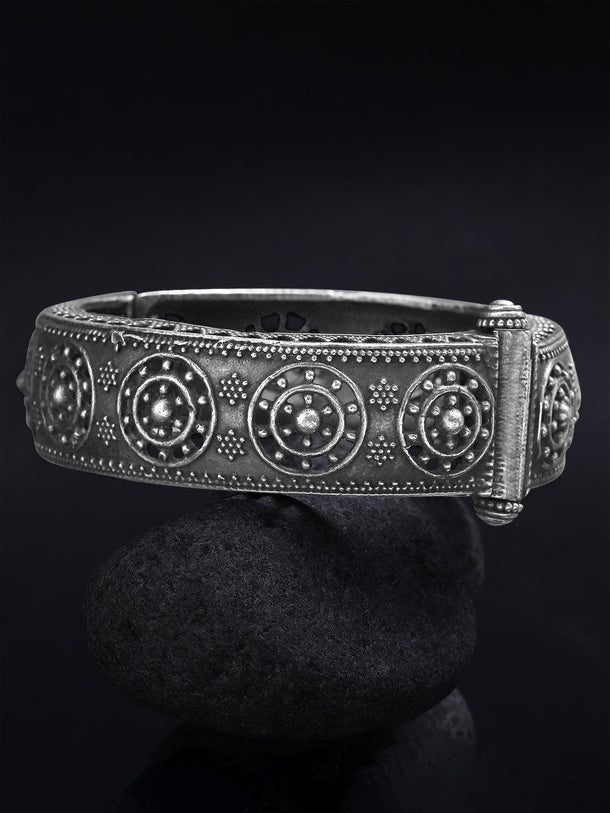 Rubans Oxidised Filigree Silver Plated Handcrafted Bracelet Bangles & Bracelets